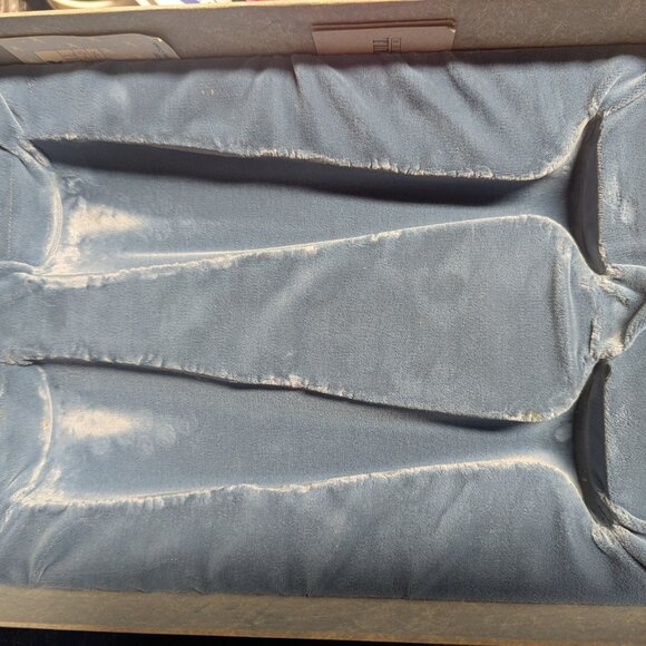 Seagull Pewter Champagne Flutes with Floral Design - Picture 8 of 11